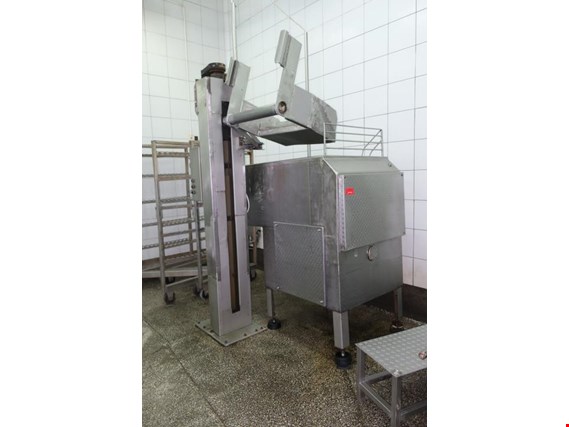 Used Mixer with lifter for carts for Sale (Auction Premium) | NetBid Industrial Auctions